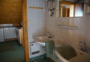 Abgelegene Hütte-Badezimmer PBF00147