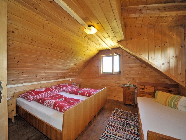 Kleine berghütte oberhalb des ortes millstatt in Ãsterreich
